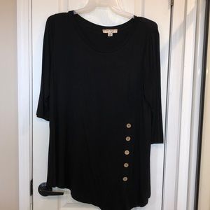 Black Misia curvy 3/4 sleeve asymmetrical tunic